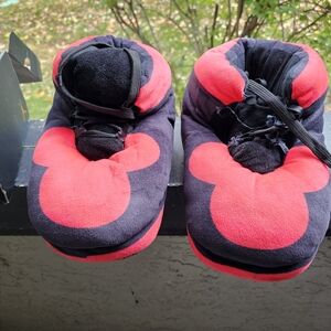 Red and Black Women's Slippers